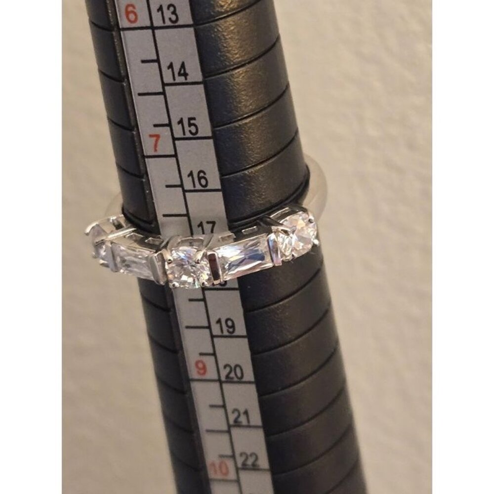 Sterling Silver Women's Ring, Size 8